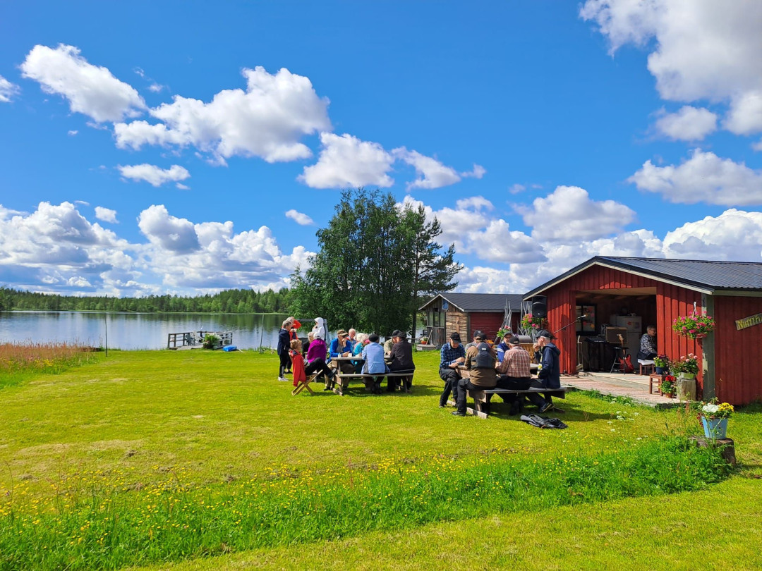 Feelispalvelut_summer_day