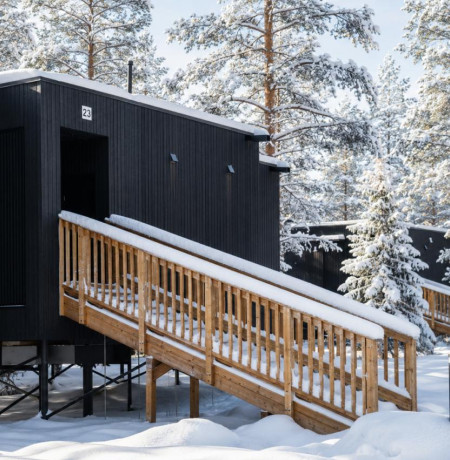NOA_deluxe-villa-exterior-medium.jpg
