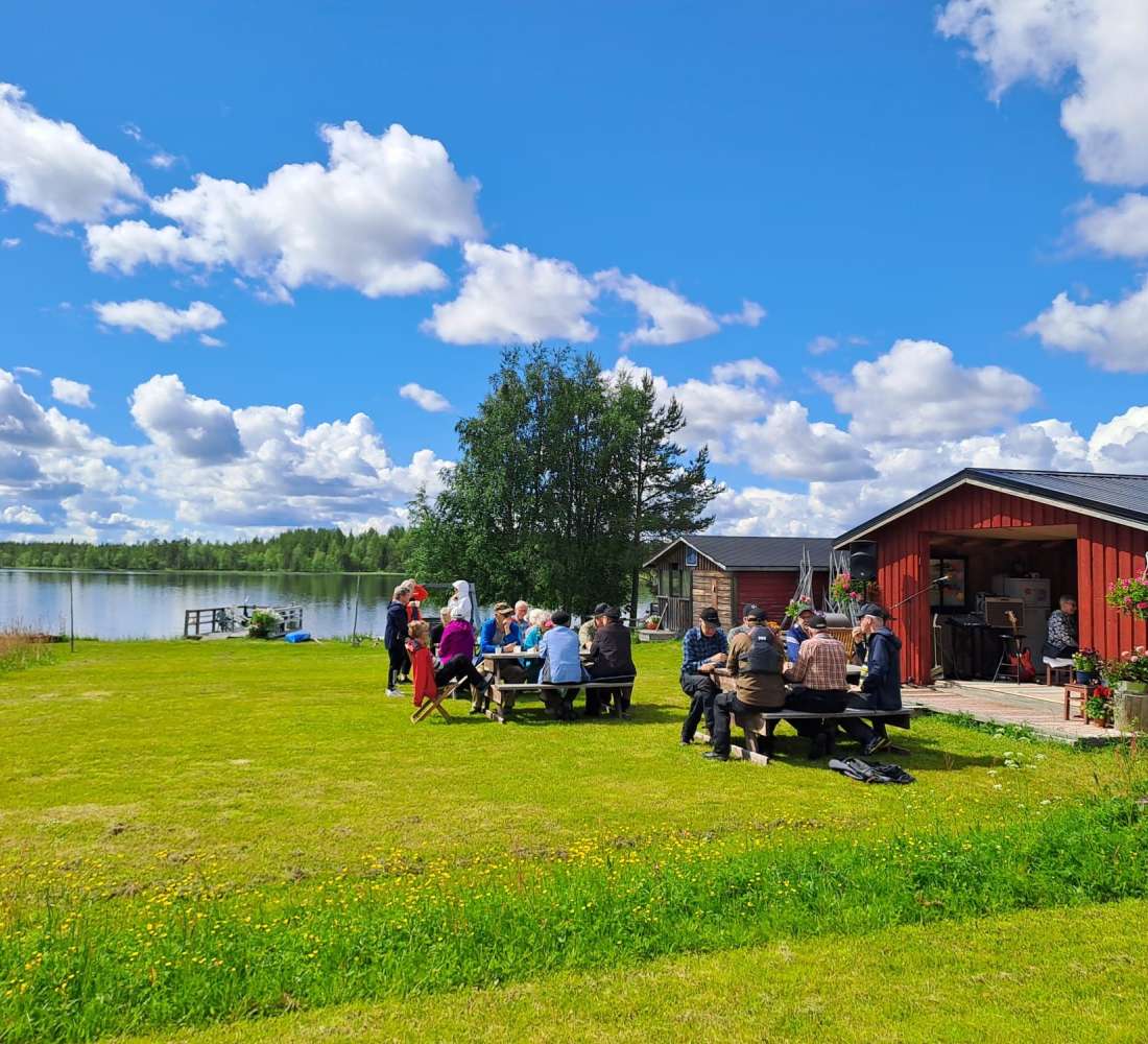 Feelispalvelut_summer_day