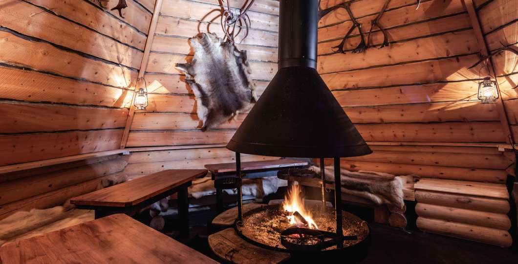 Kota-dinner on the shore of Lake Pyhäjärvi