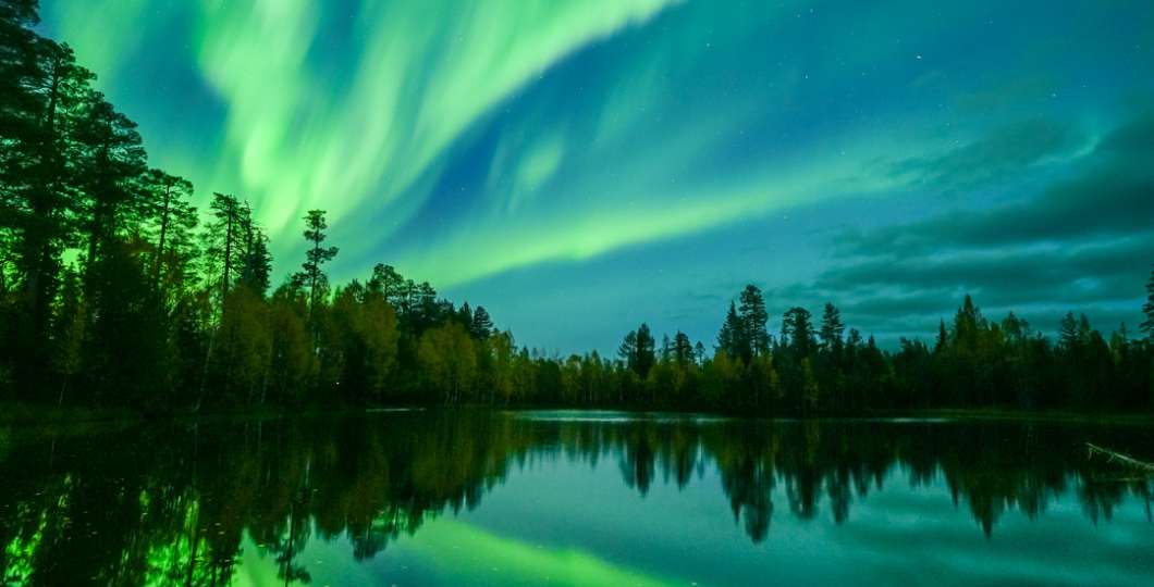 JanDucay_ArktikMedia_revontulet luosto